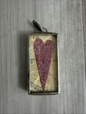 Jewel Kade Pink Glitter Heart Charm